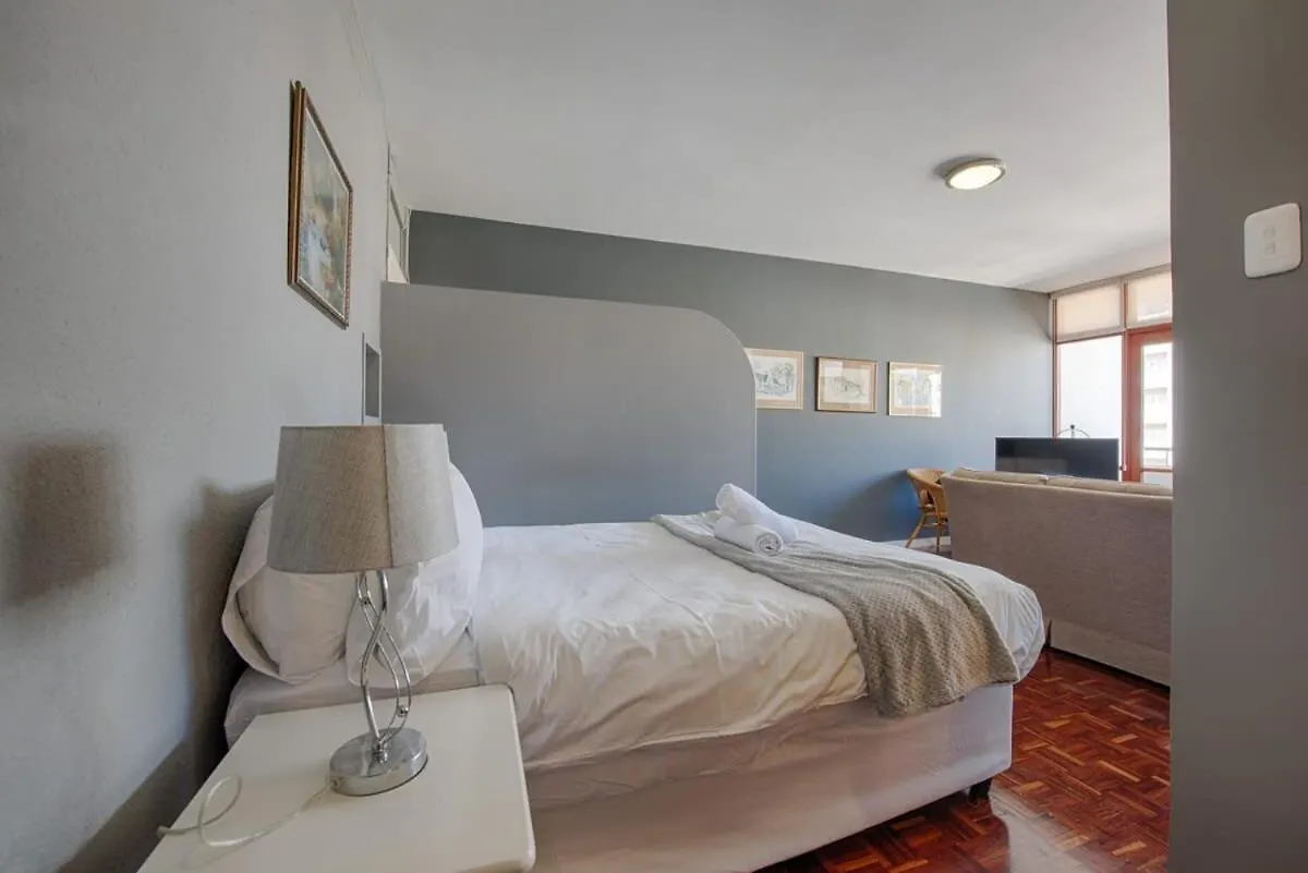 Gorgeous Gardens In Peaceful Paradise Studio Kapstadt Apartment