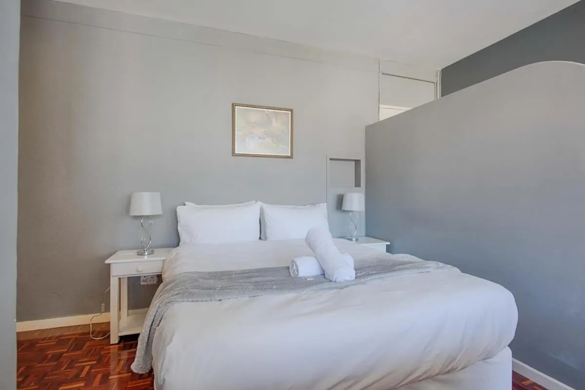 Apartment Gorgeous Gardens In Peaceful Paradise Studio Kapstadt