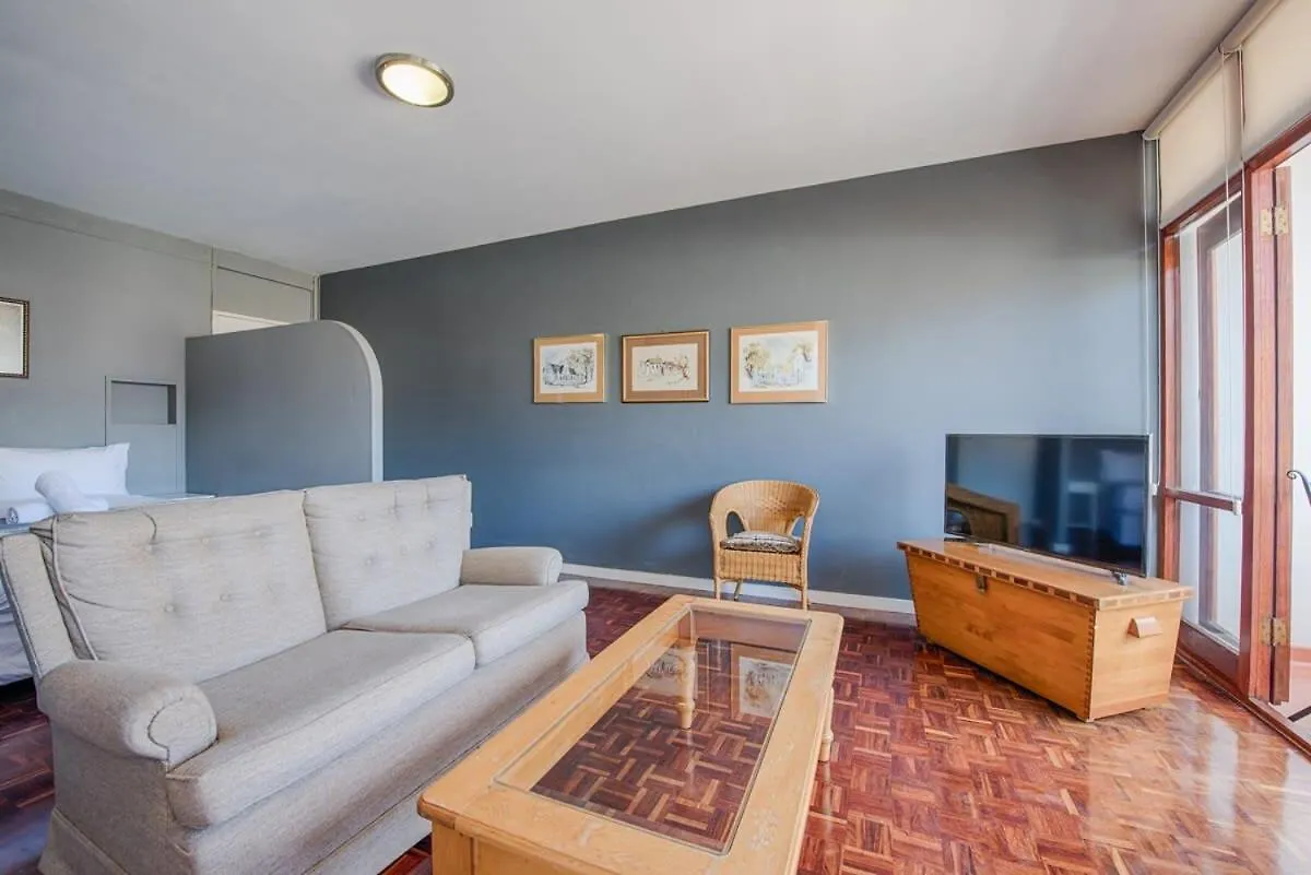 Gorgeous Gardens In Peaceful Paradise Studio Kapstadt Apartment